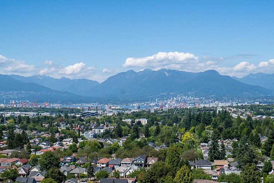 3932 Dumfries Street