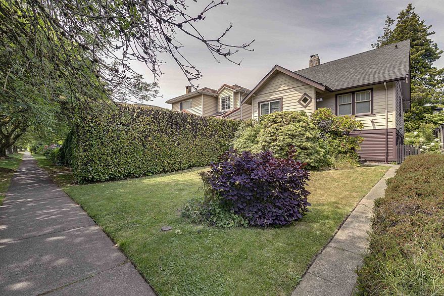 1557 W 68th Avenue