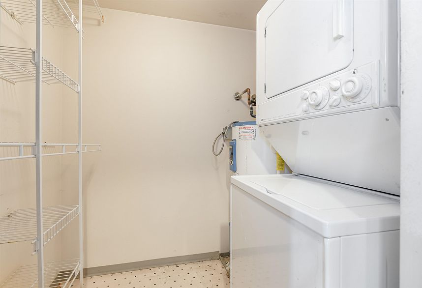 604 1500 Howe Street