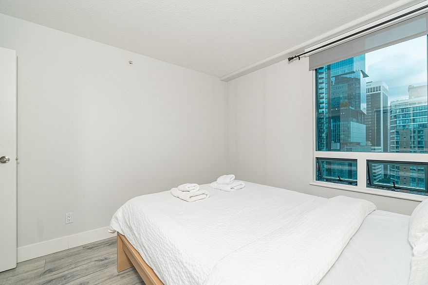 2205 1238 Melville Street