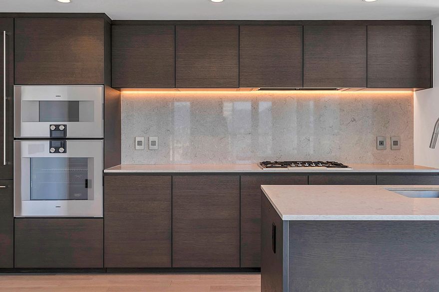 1103 1482 Robson Street