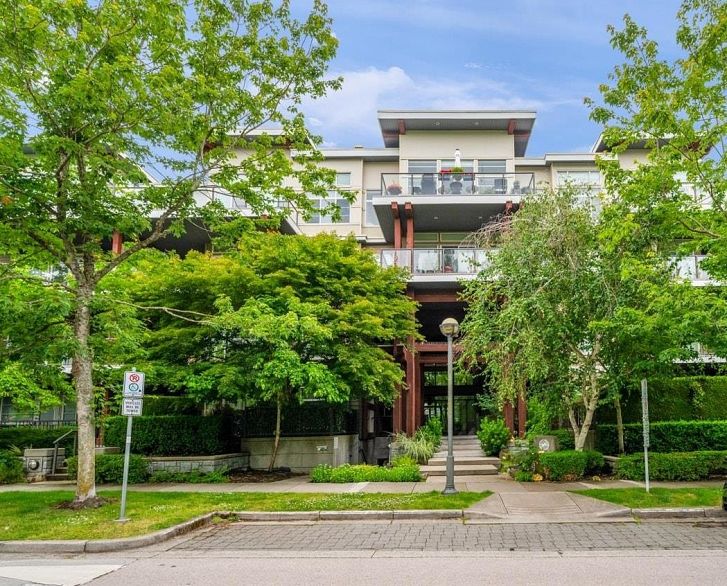 120 6328 Larkin Drive