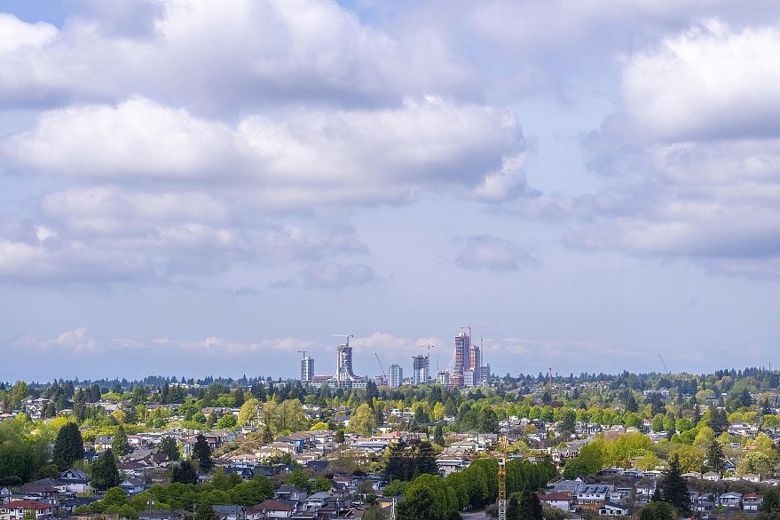 2207 4815 Eldorado Mews