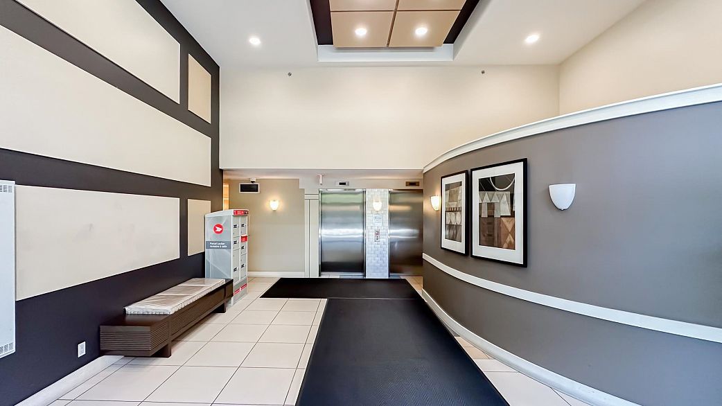 401 3588 Crowley Drive