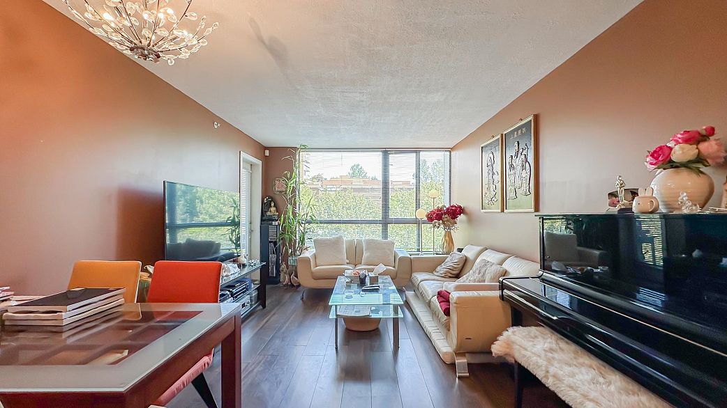 401 3588 Crowley Drive