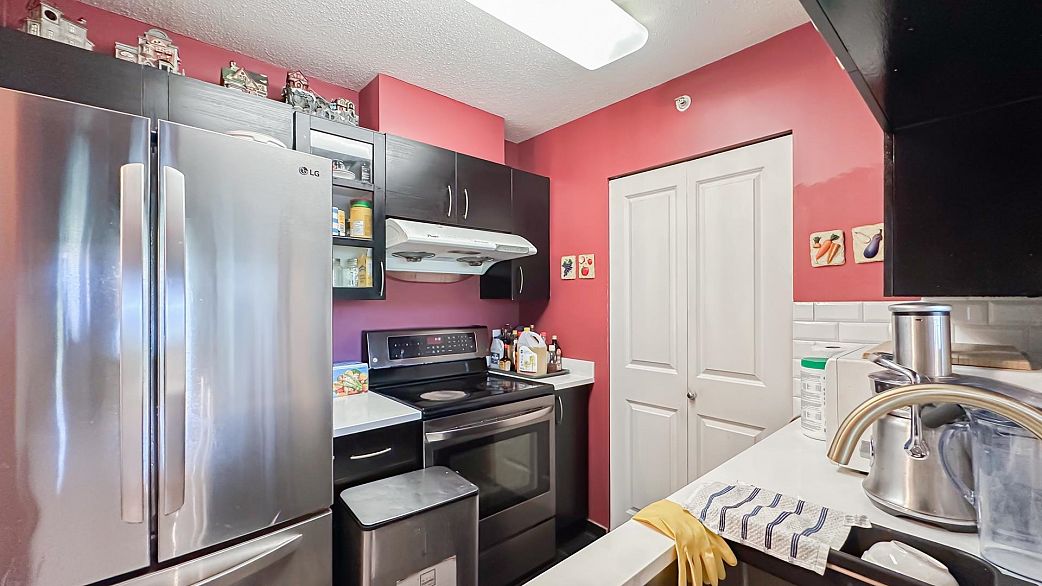 401 3588 Crowley Drive