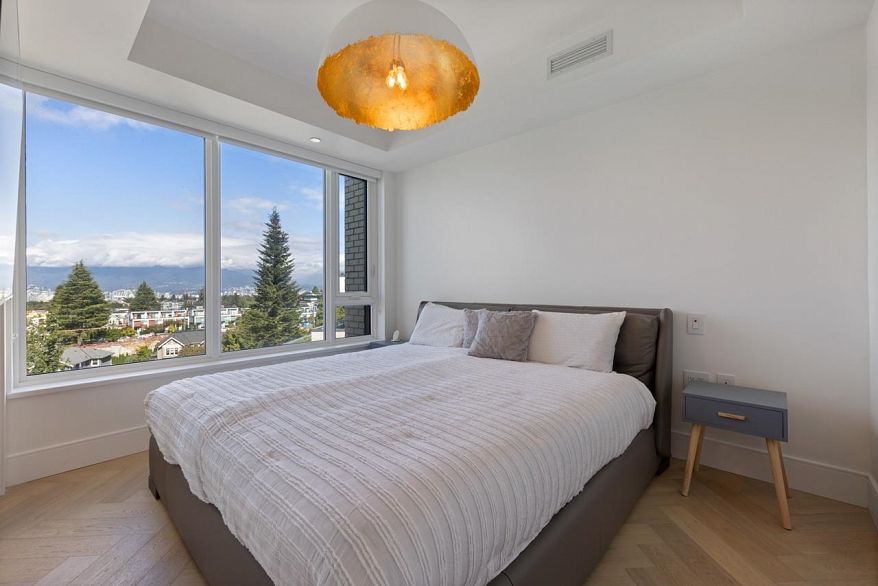 602 4685 Cambie Street