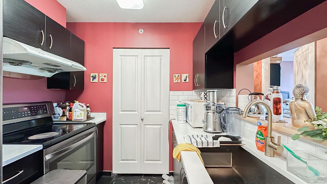 401 3588 Crowley Drive