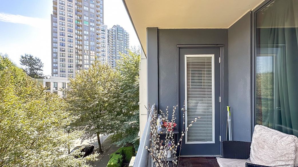 401 3588 Crowley Drive