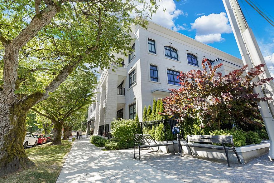 PH4 2089 W 43rd Avenue