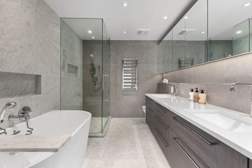 PH4 2089 W 43rd Avenue