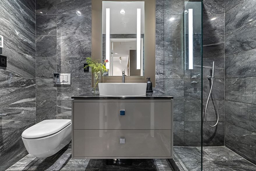 2801 1151 W Georgia Street