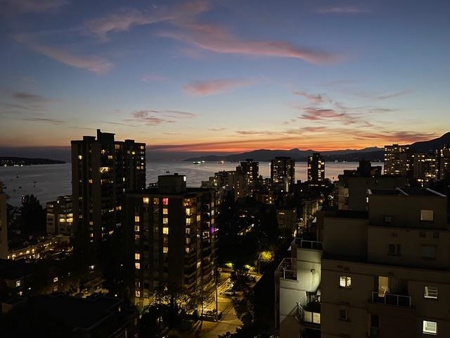 401 1250 Burnaby Street