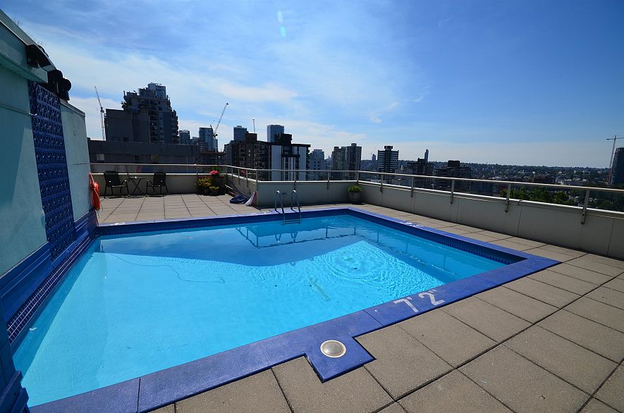 401 1250 Burnaby Street