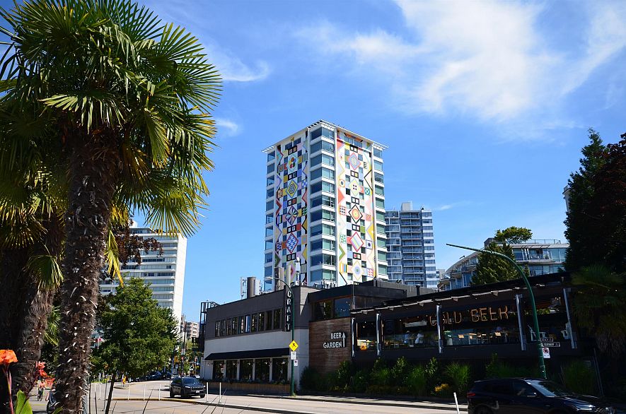 401 1250 Burnaby Street