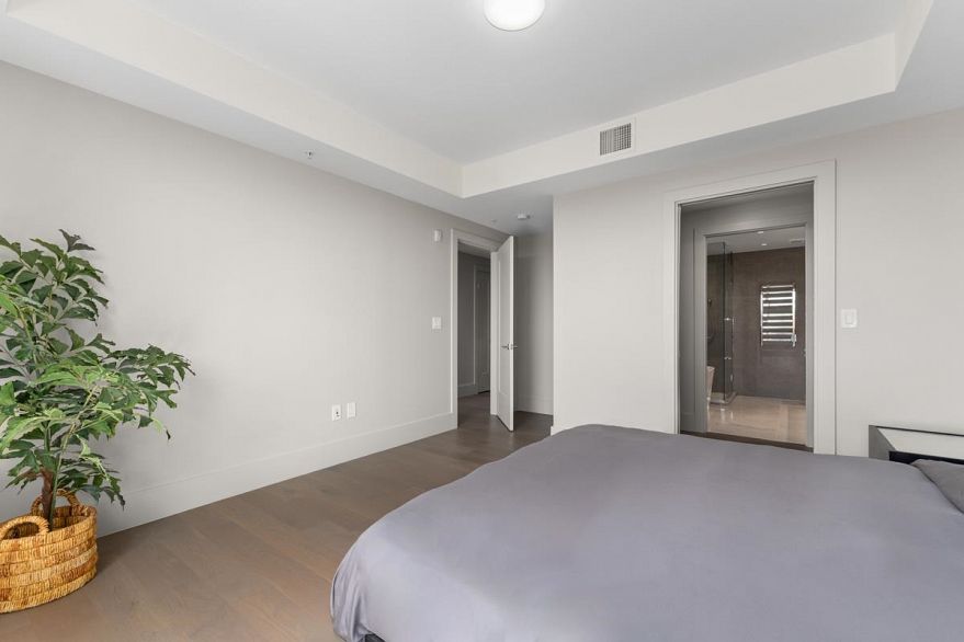 PH4 2089 W 43rd Avenue