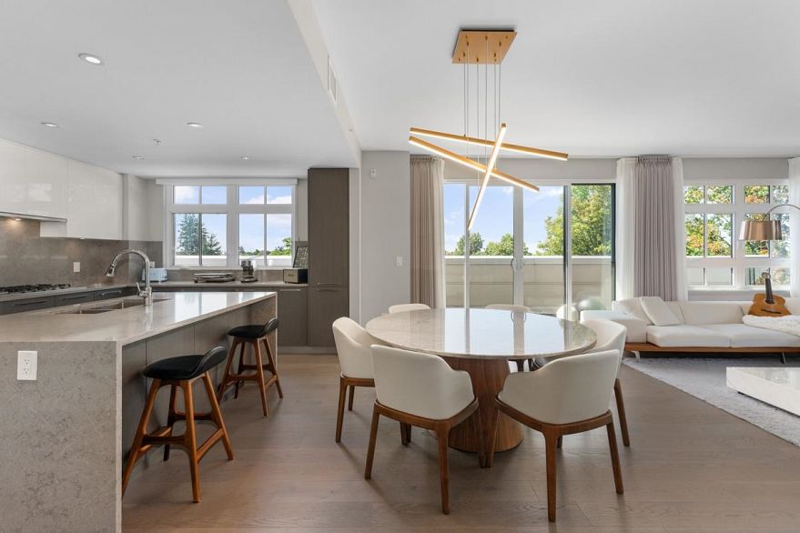 PH4 2089 W 43rd Avenue