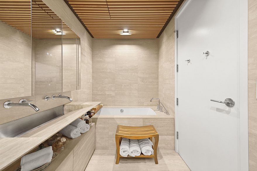 3004 1568 Alberni Street