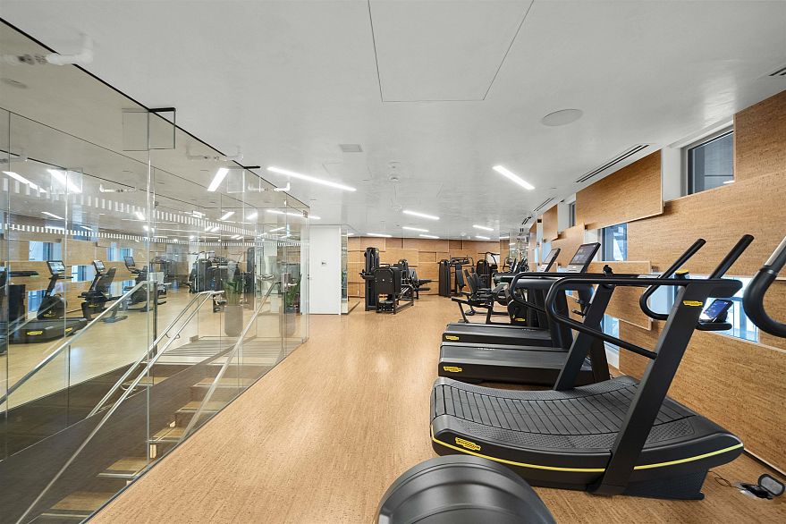 3004 1568 Alberni Street