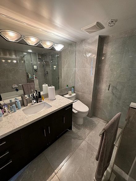 1708 198 Aquarius Mews