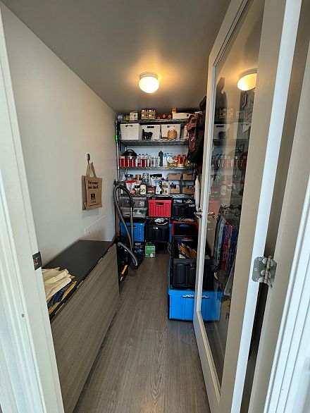 1708 198 Aquarius Mews