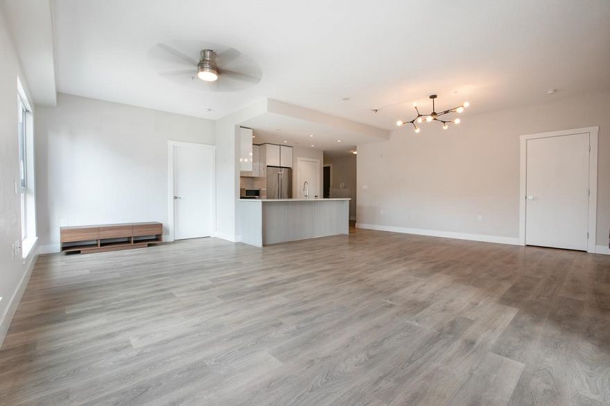 405 8508 Rivergrass Drive