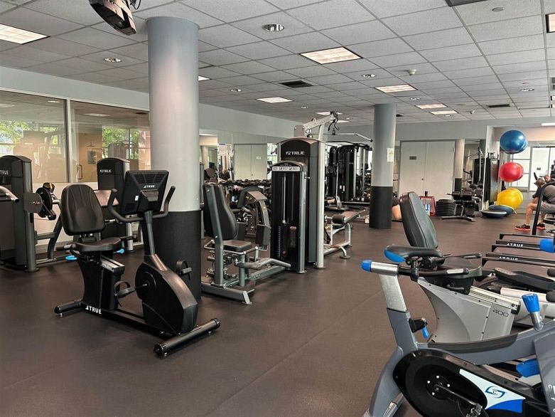 1708 198 Aquarius Mews