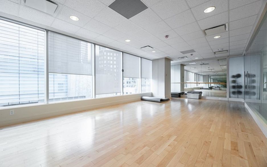 PH4201 1077 W Cordova Street