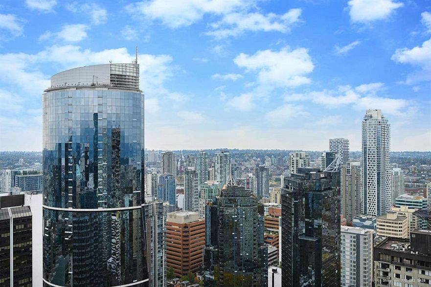 4001 1028 Barclay Street