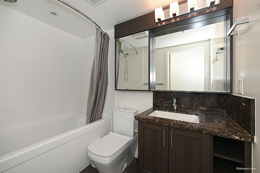 1902 5470 Ormidale Street