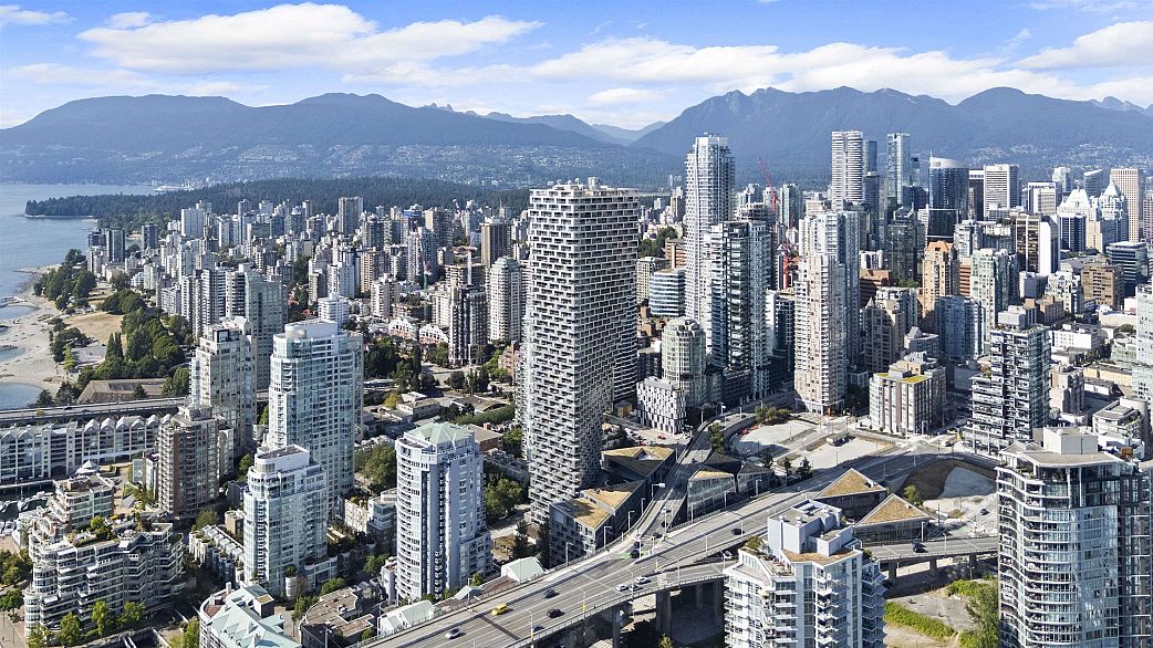 1907 1480 Howe Street