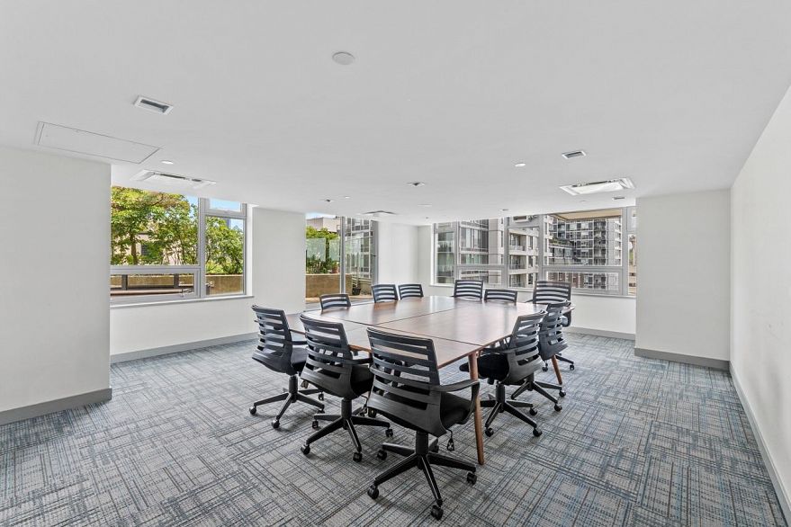 807 5470 Ormidale Street