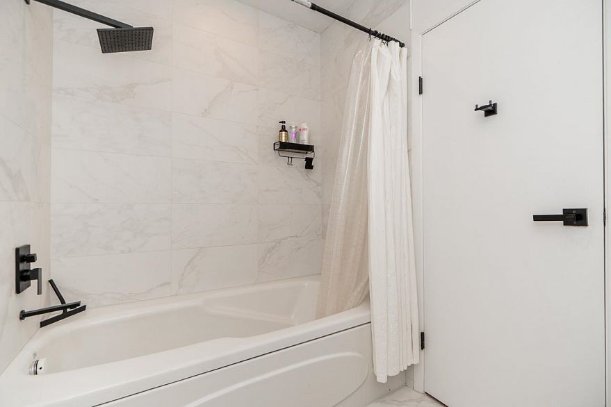 408 503 W 16th Avenue