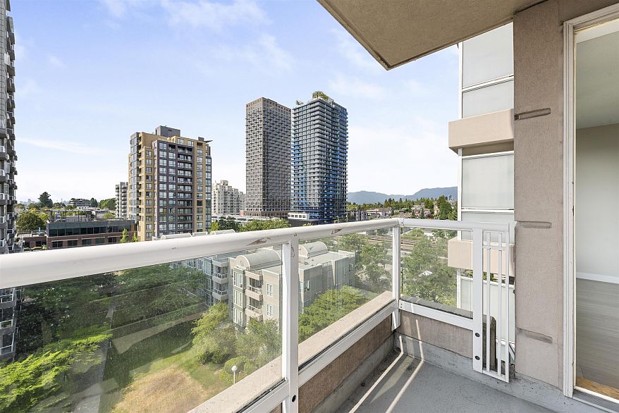 905 5189 Gaston Street