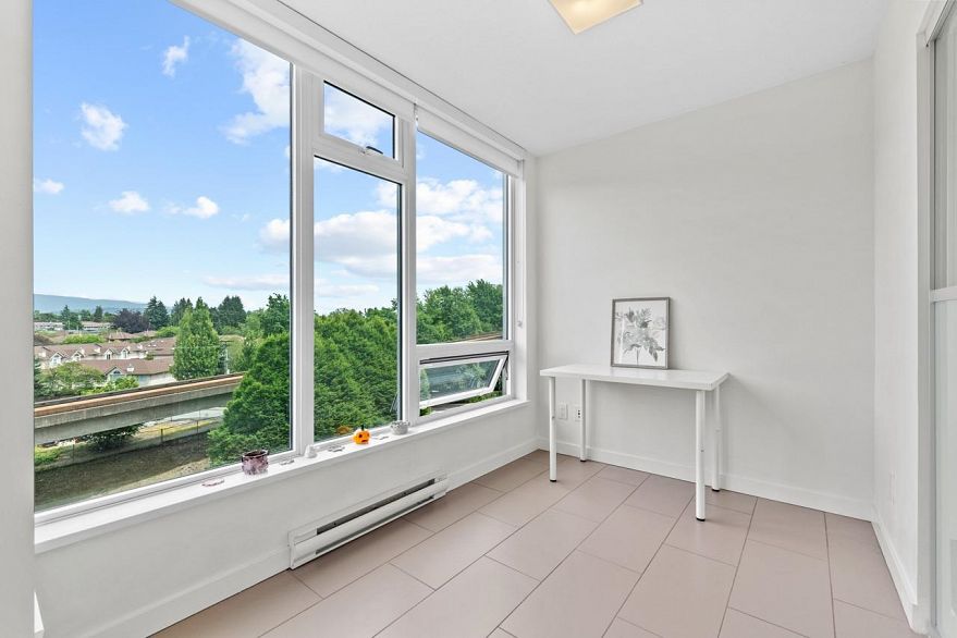 807 5470 Ormidale Street