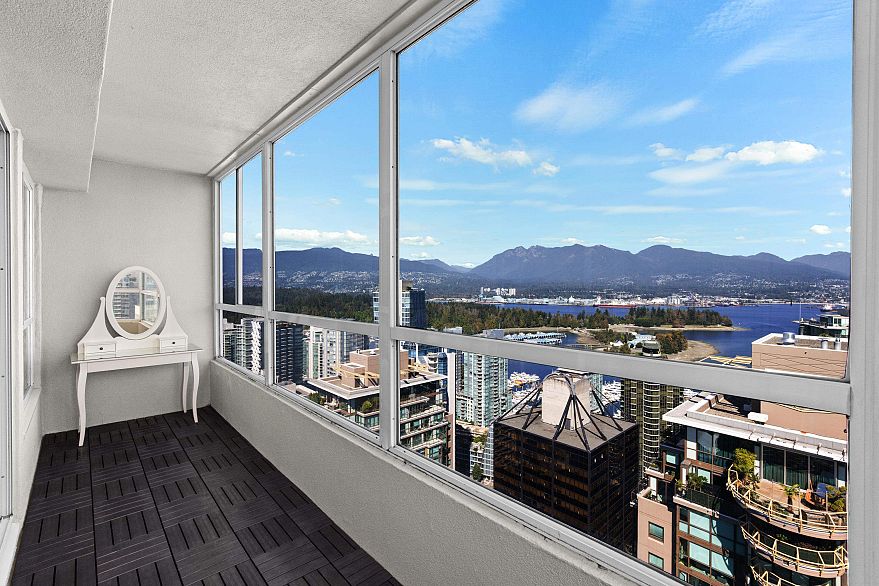 3102 717 Jervis Street