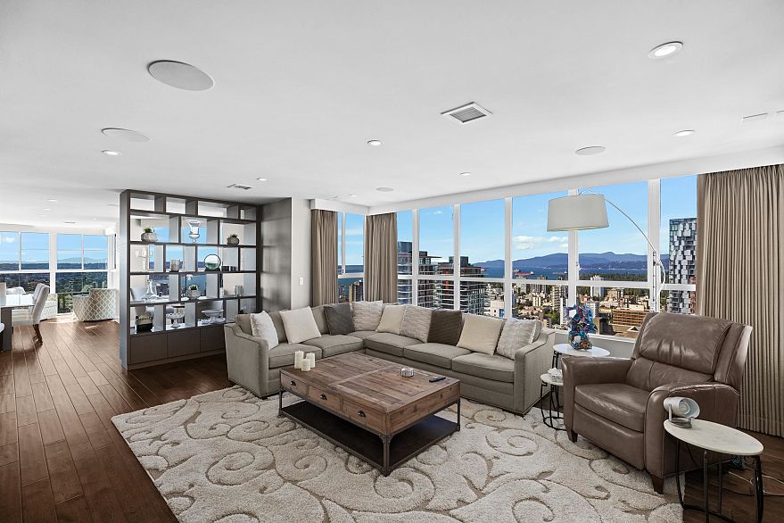 3101 717 Jervis Street