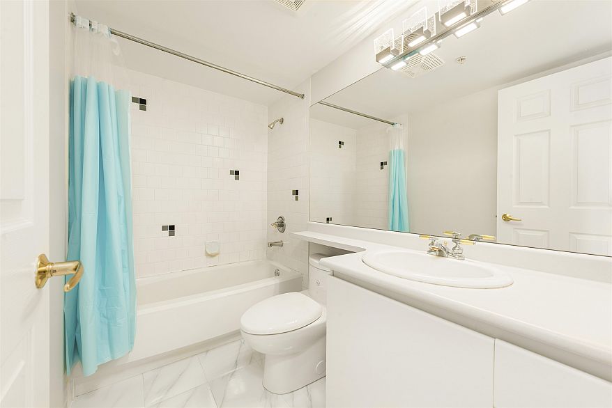 905 5189 Gaston Street