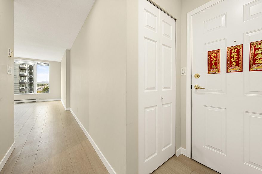 905 5189 Gaston Street