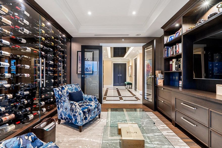 2802 428 Beach Crescent