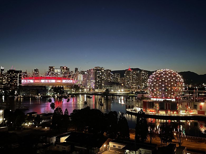 1011 1661 Quebec Street