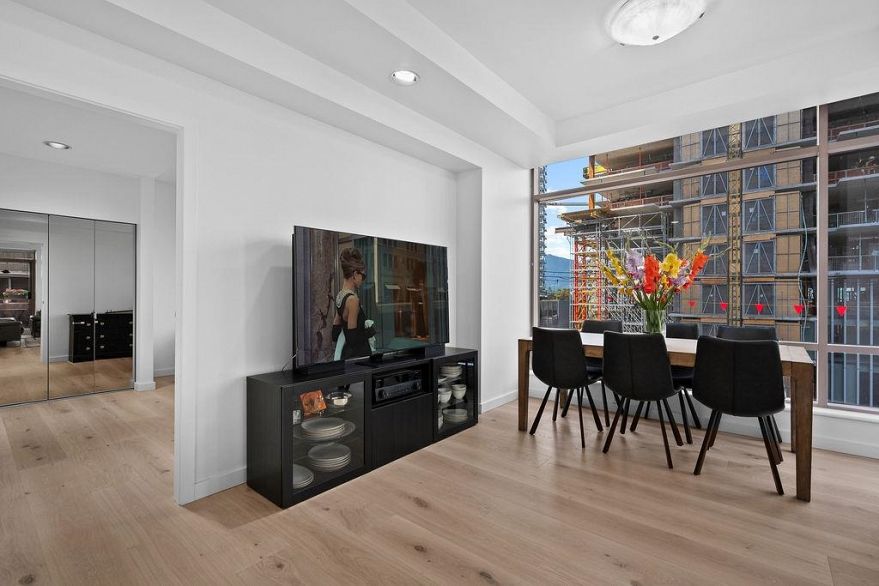 1B 1500 Alberni Street