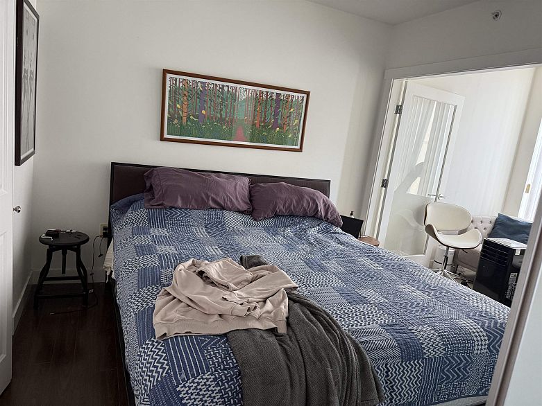 907 1833 Crowe Street