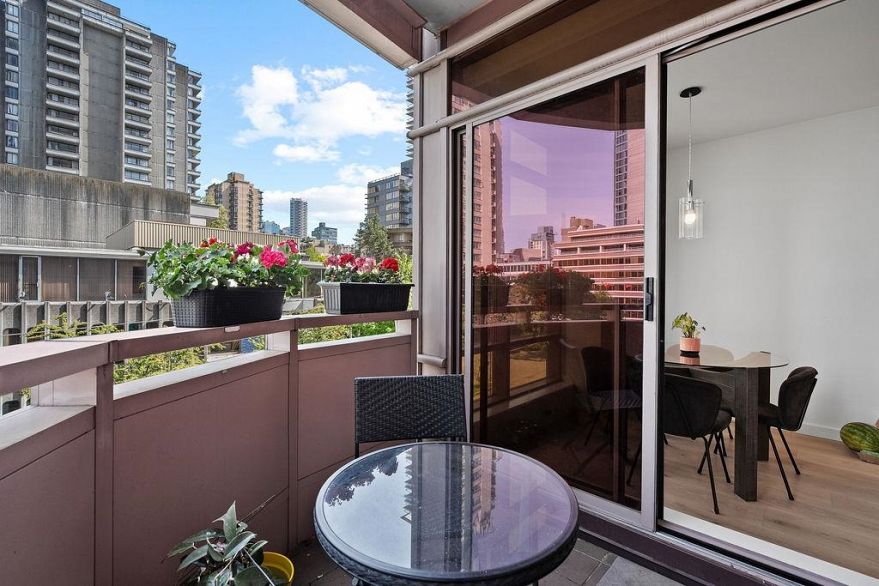 1B 1500 Alberni Street