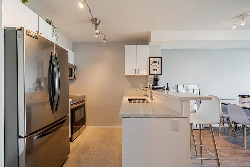 1105 2733 Chandlery Place