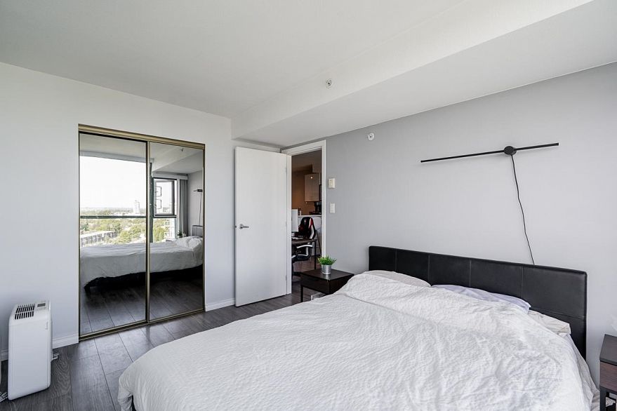 1105 2733 Chandlery Place