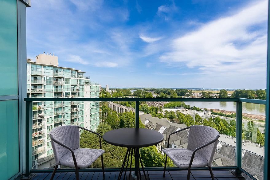 1105 2733 Chandlery Place