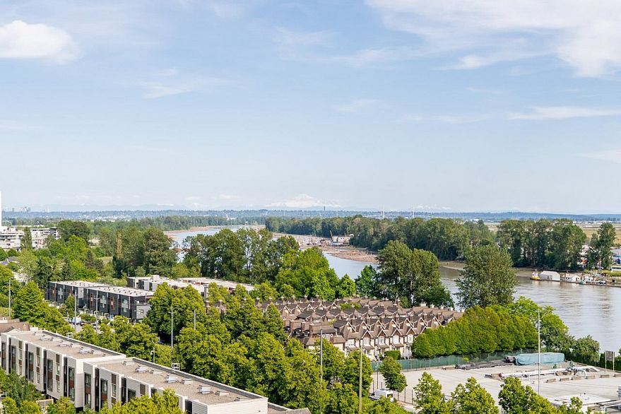 1105 2733 Chandlery Place