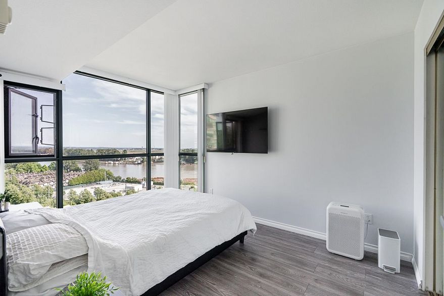 1105 2733 Chandlery Place