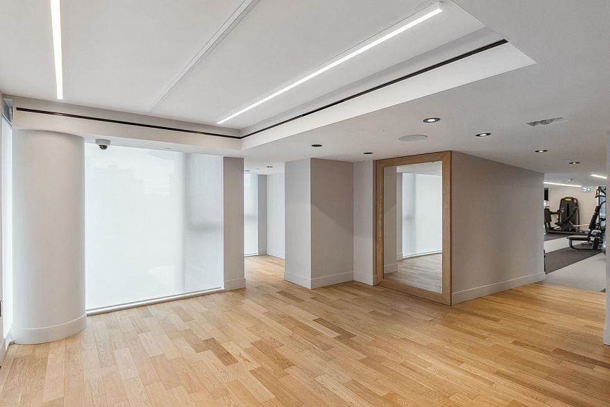 1901 1408 Robson Street